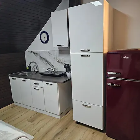 Soba 7 Pekrska Limbuš