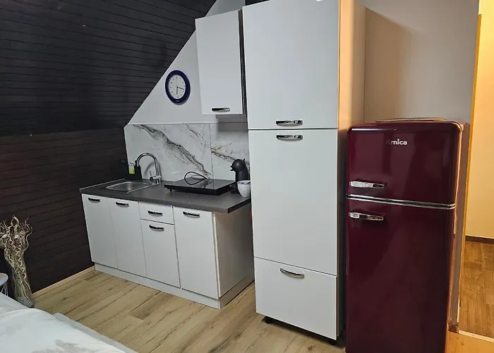 Soba 7 Pekrska Limbuš